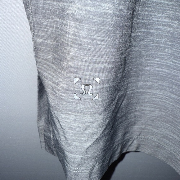 lululemon athletica Men's T.H.E. Linerless 9” Shorts Gray - Size XS - Picture 4 of 9